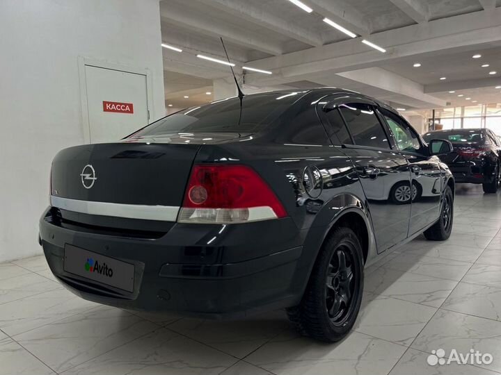 Opel Astra 1.8 AT, 2014, 99 400 км