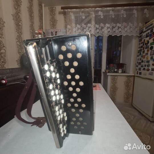 Баян