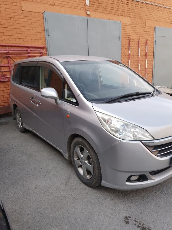 Honda Stepwgn: фото владельца