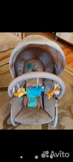 Шезлонг детский