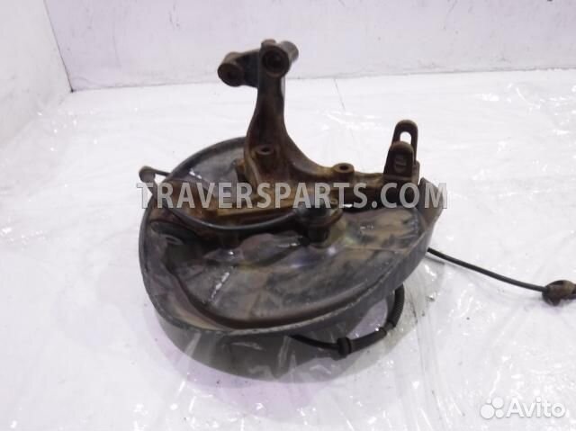 Кулак задний левый Ауди A4 B6