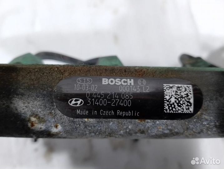 Рейка топливная (рампа в сборе) 2004-2010 Kia Spor