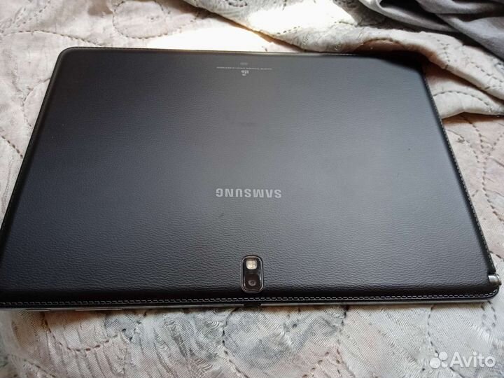 Мощный планшет Samsung 10' 2560/1600 32/3 Гб Sim