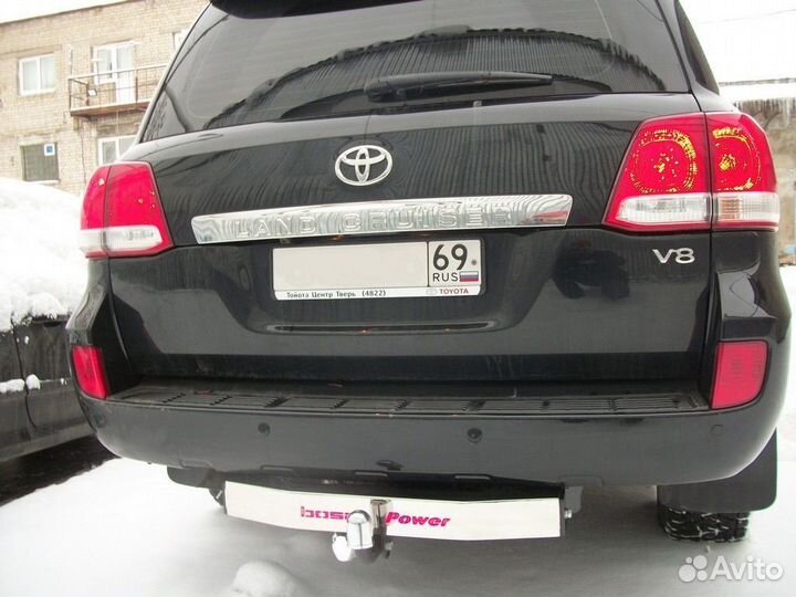 Обвес на Toyota Land Cruiser 200