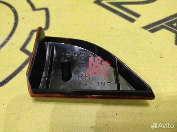 Накладка на торпедо декоративная Subaru