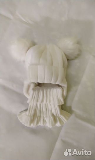 Шапка для девочки зимняя