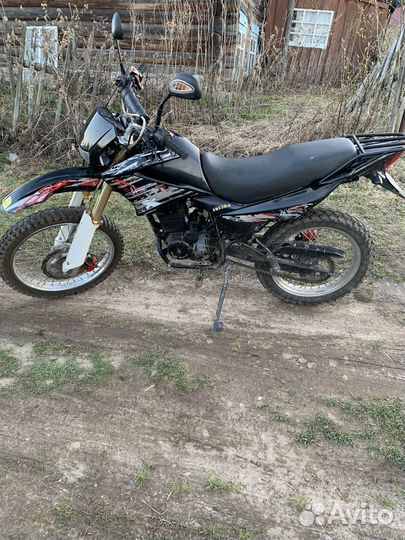 World motors AD 250-a