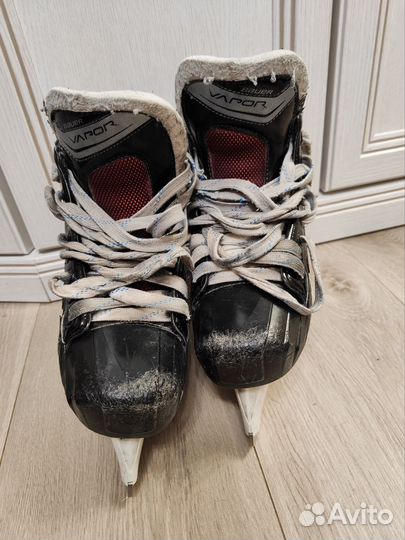 Хоккейные коньки вратаря Bauer Vapor X700