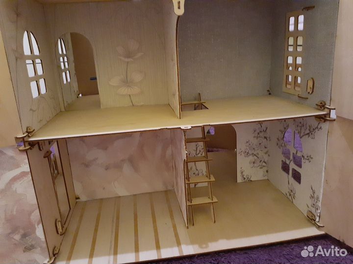 Домик для кукол