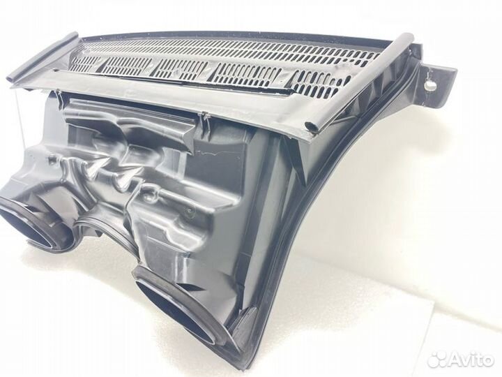 Корпус воздушного фильтра Land Rover Range Rover 3