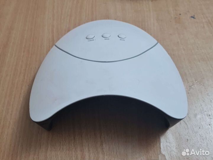 Лампа для ногтей