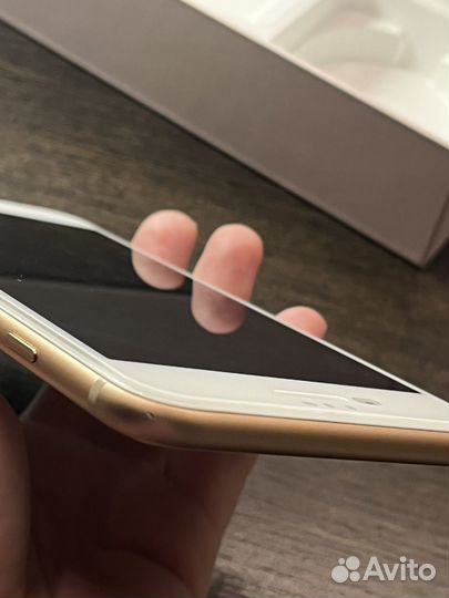 iPhone 8 Plus, 64 ГБ