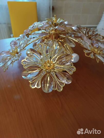 Люстра потолочная бу