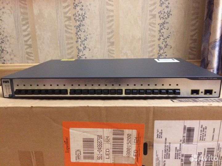 Cisco WS-C3750-24FS-S
