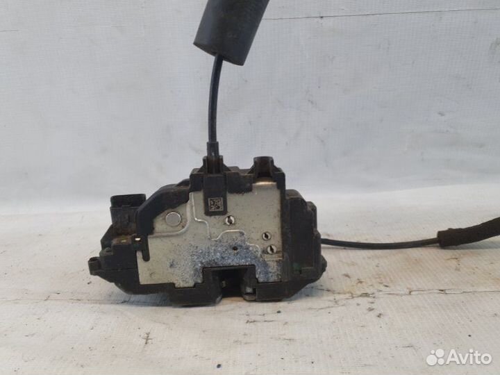 Замок двери задний правый Renault Megan 3