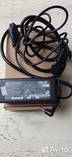 Зарядка для ноутбука