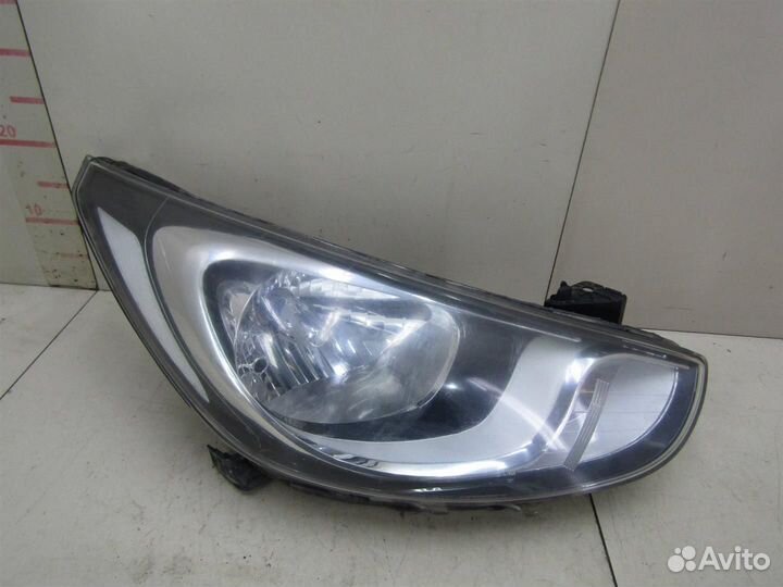 Фара правая Hyundai Solaris 2010-2017