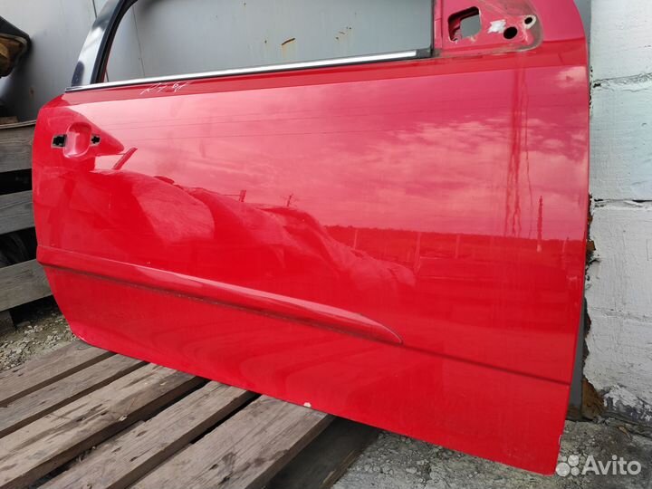 Дверь правая на Opel Astra H 3Д GTC