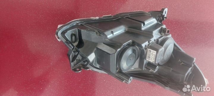 Фара левая на Opel Astra h универсал