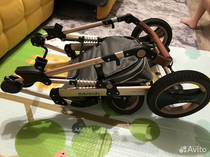 Детская коляска трансформер 3 в 1