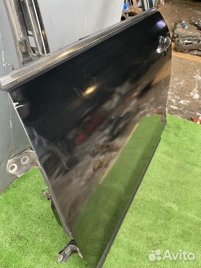 Передняя левая дверь Mazda cx-7