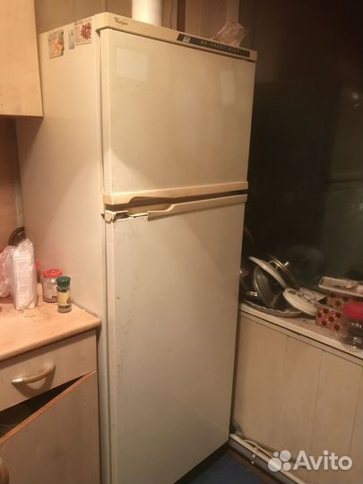 Холодильник бу whirlpool