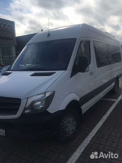 Трансферы легковыми авто и автобусами до 50 мест