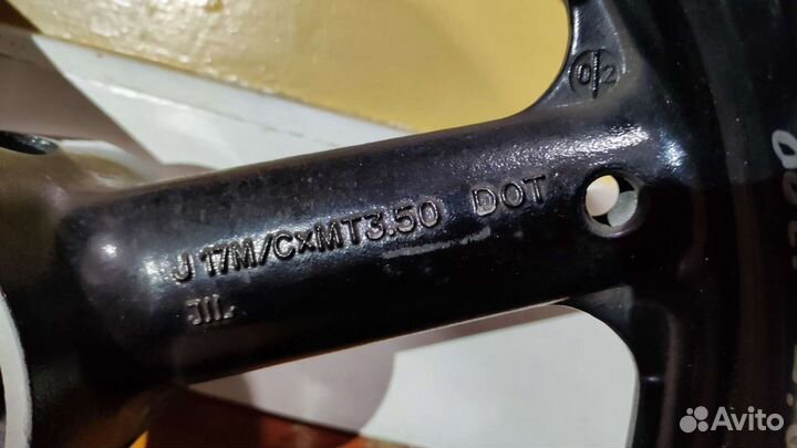 Переднее колесо gsf1200