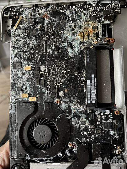 Залитая Материнская плата macbook pro 13 2011