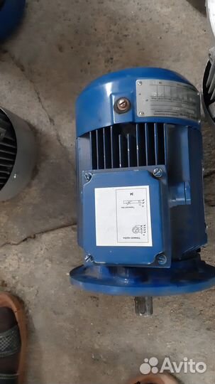 Электродвигатель 380 2.2 квт 2850 об