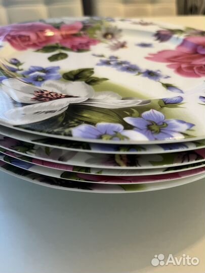 Набор тарелок