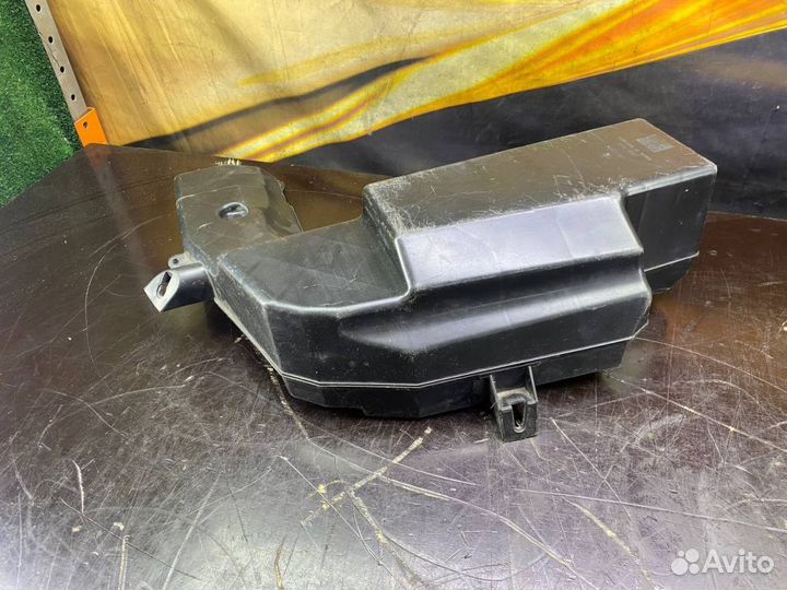 Сабвуфер avant Audi A4 B6 4976