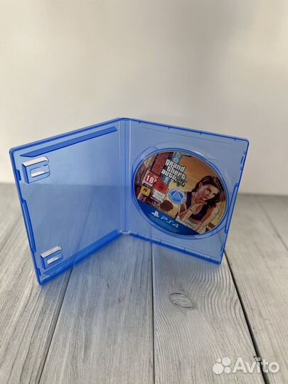 Диск GTA 5 PS4/PS5