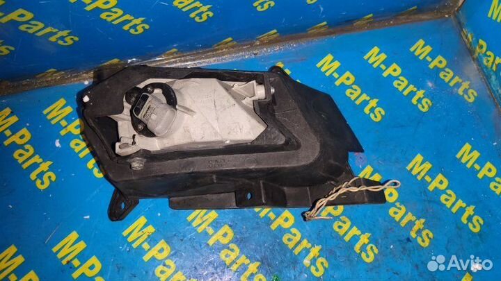 Туманка левая Mazda Axela BL5FW