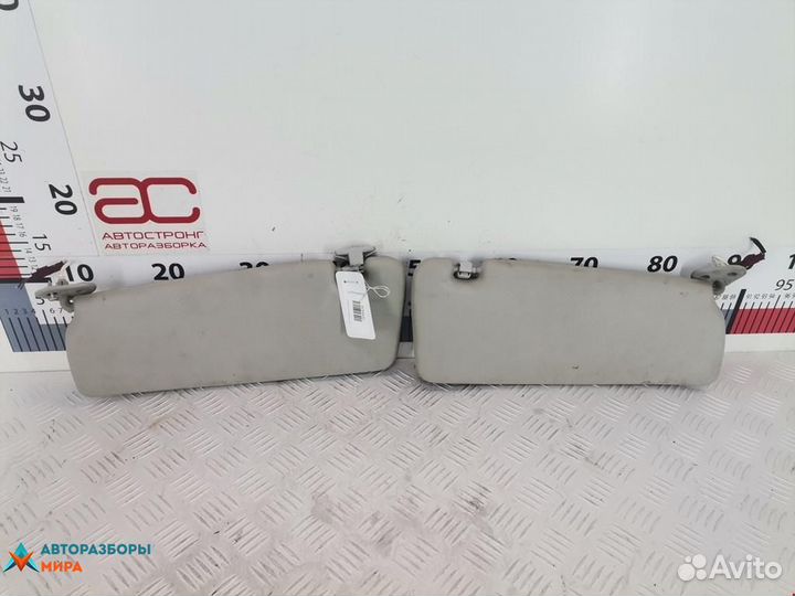 Козырек солнцезащитный BMW 3 E46 2001 51168267901