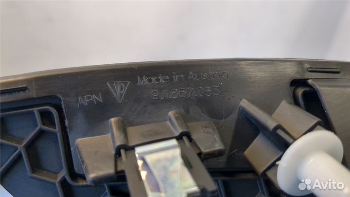 Пластик панели торпеды Porsche Taycan 2019 –, 2020