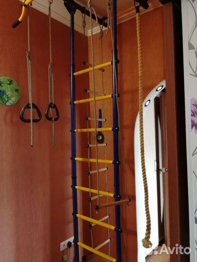 Детский спортивный уголок