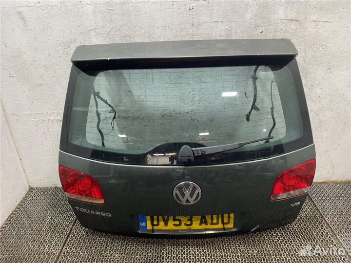 Замок багажника Volkswagen Touareg, 2003