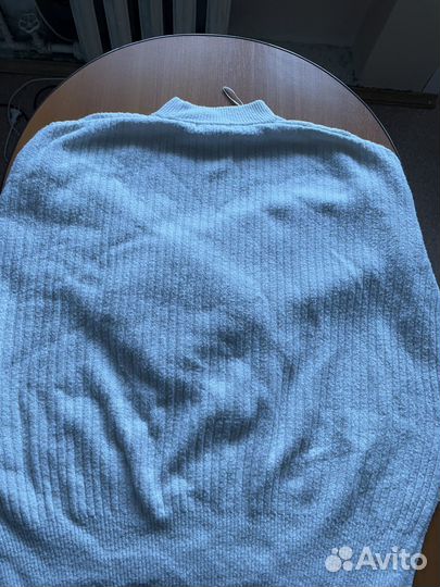 Свитер женский