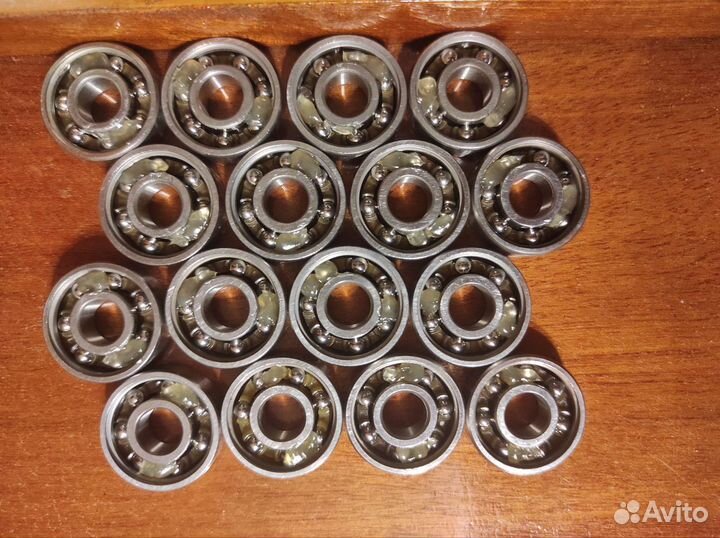 Подшипники 608 abec-11 Noname 16штук