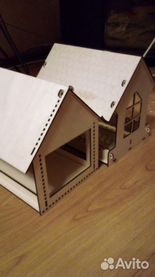 Кормушка для птиц