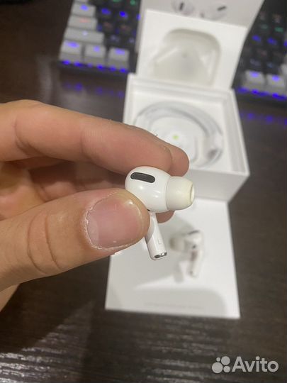 Apple airpods pro