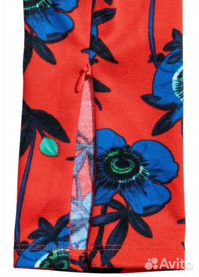 H&M Штаны-легинсы элласт. крас. с синими цветами S