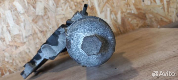 Корпус масляного фильтра Opel Antara, Captiva C140