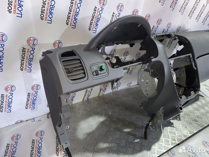 Торпедо Hyundai Accent (MC) III (2006–2011)