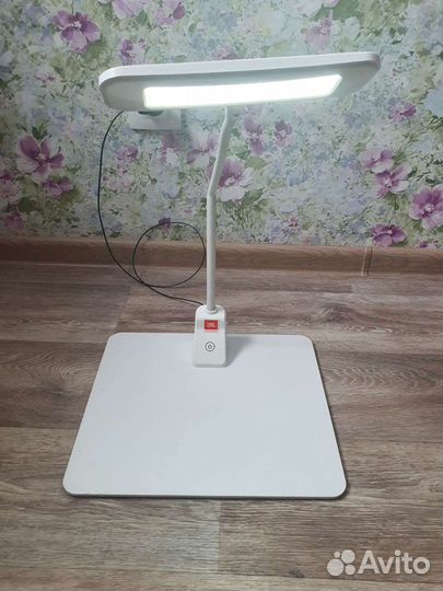 Лампа настольная USB