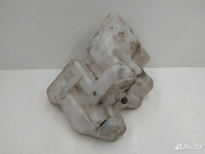 Бачок омывателя