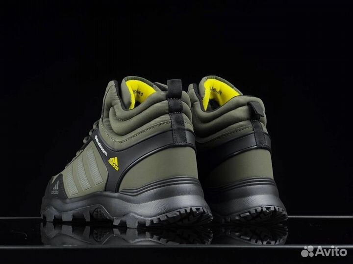 Зимние кроссовки adidas мужские