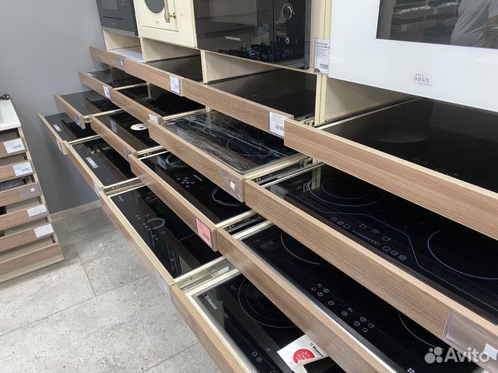 Духовой шкаф Midea