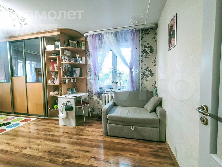 2-к. квартира, 42 м², 3/5 эт.